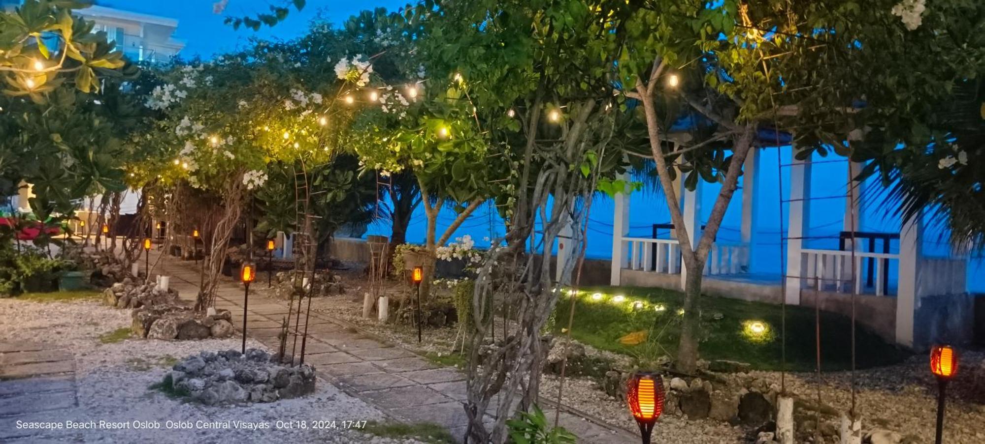 Seascape Beach Resort Oslob Ngoại thất bức ảnh